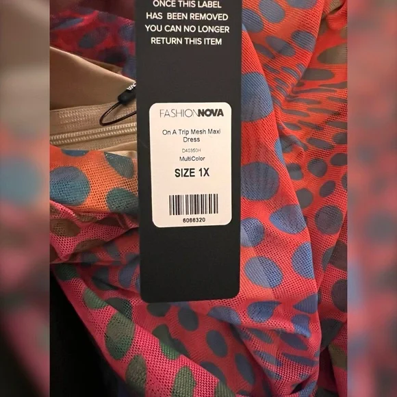 Fashion Nova Multi Color 🌈 Maxi Dress BNWT size 1X - Picture 6 of 6